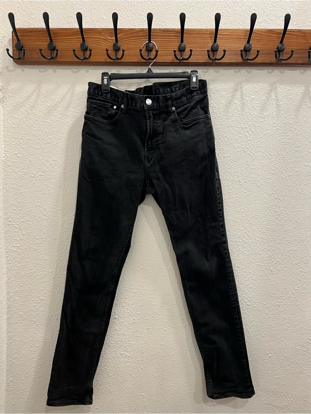 H&M Men's Slim Jeans in Black